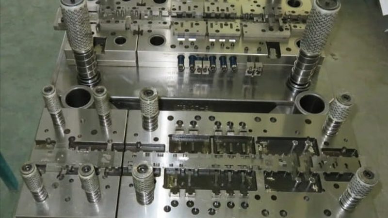 五金模具直销售后服务标准：维护品质，保障生产