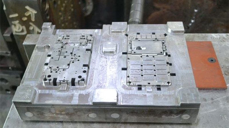 吹塑模具型号解析：揭秘常见类型及其应用